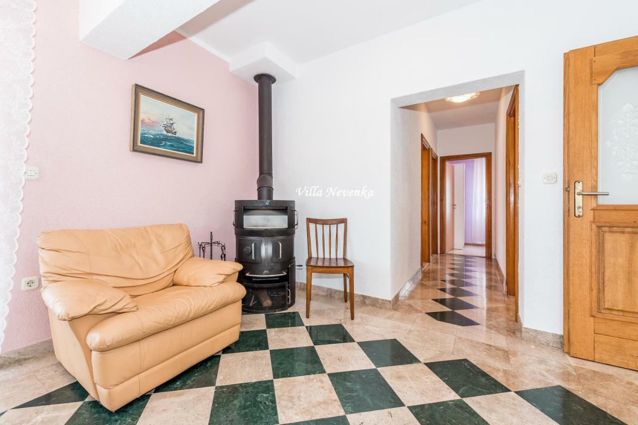 Apartments Villa Nevenka Rogoznica  Eksteriør billede