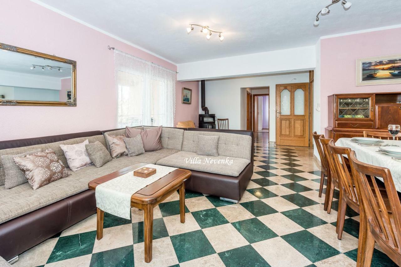 Apartments Villa Nevenka Rogoznica  Eksteriør billede