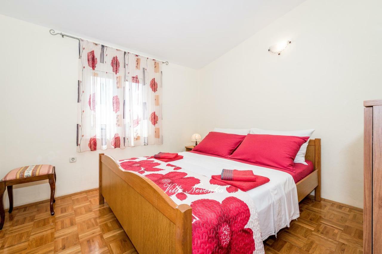 Apartments Villa Nevenka Rogoznica  Eksteriør billede