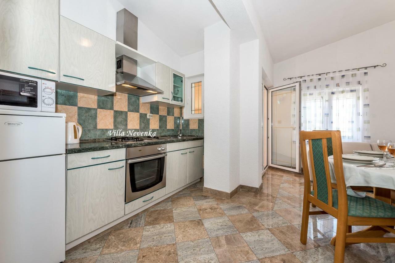 Apartments Villa Nevenka Rogoznica  Eksteriør billede